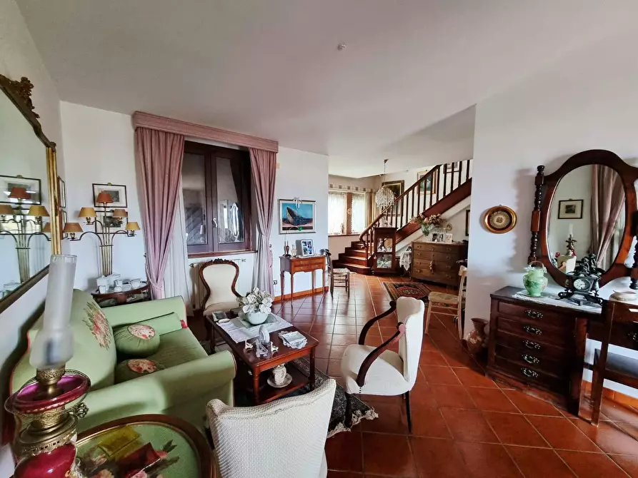 Immagine 26 di Casa semindipendente in vendita  a Avellino