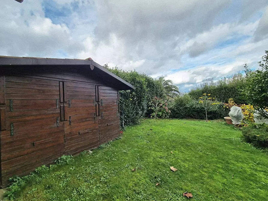 Immagine 32 di Casa semindipendente in vendita  a Avellino