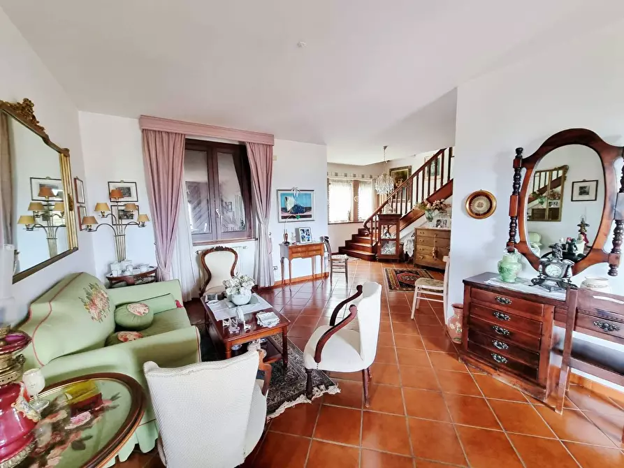 Immagine 40 di Casa semindipendente in vendita  a Avellino