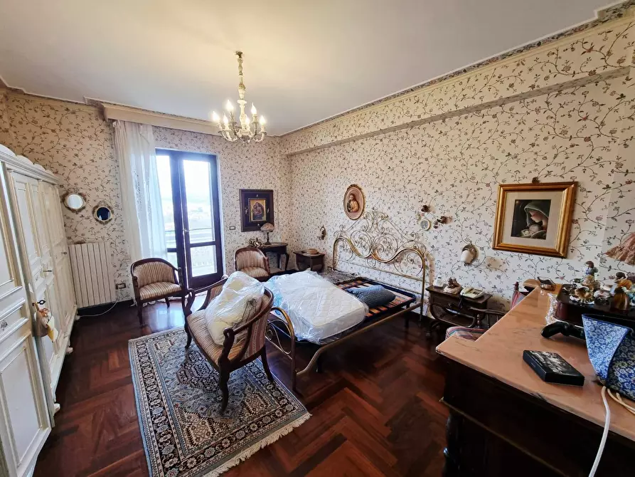 Immagine 53 di Casa semindipendente in vendita  a Avellino