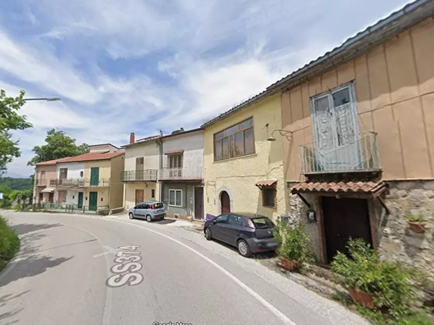 Immagine 2 di Appartamento in vendita  in corso partenio 13 a Pietrastornina