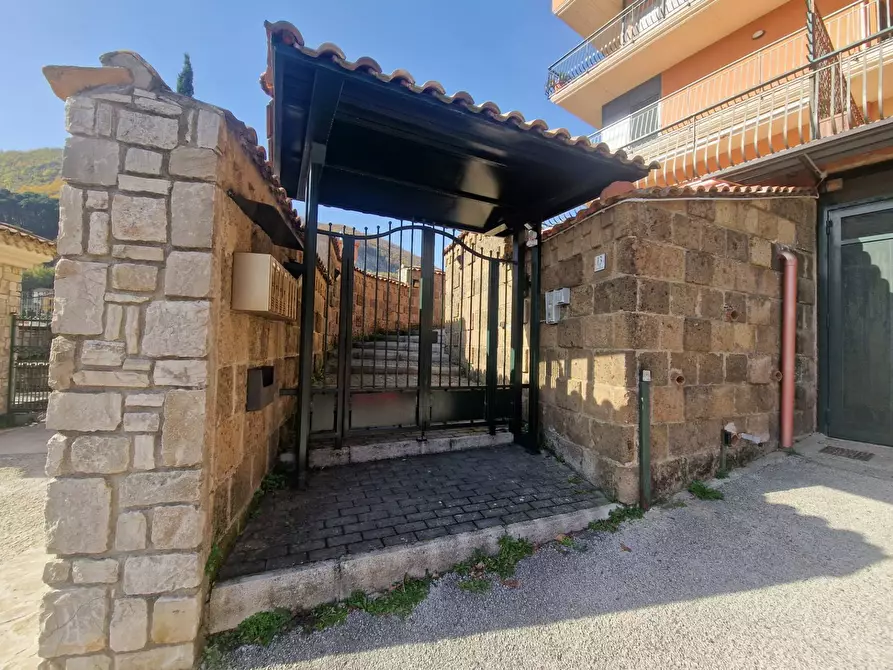 Immagine 16 di Appartamento in vendita  in via acqua delle noci 13 a Monteforte Irpino