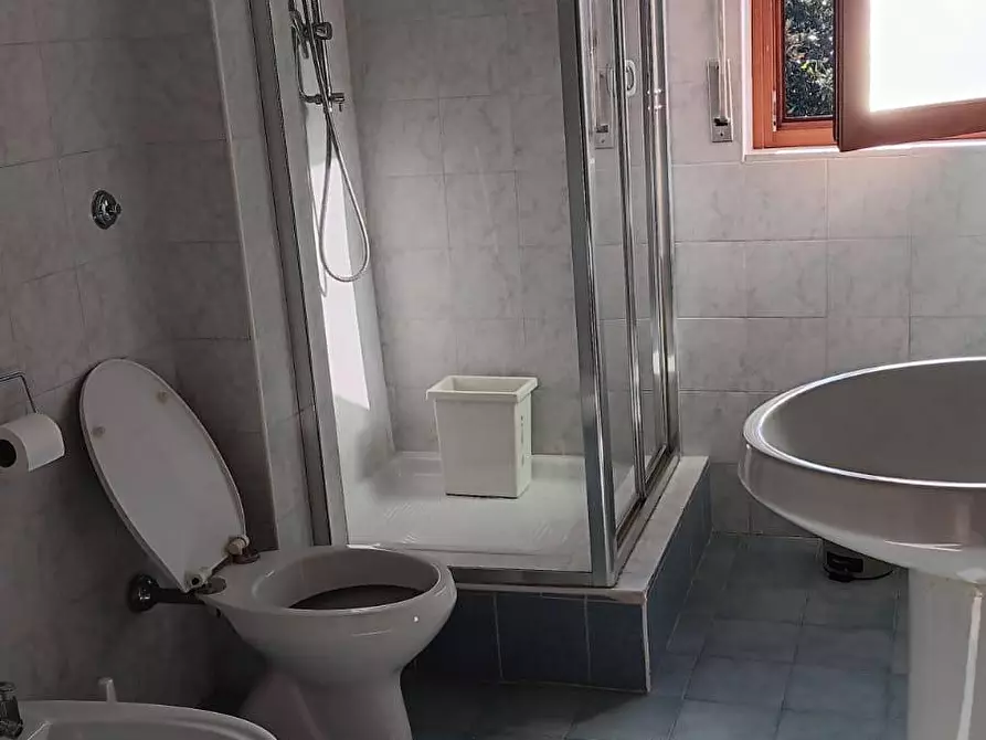 Immagine 6 di Appartamento in vendita  in via lenzi a Avellino