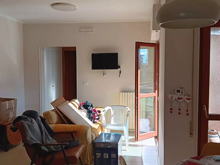 Immagine 1 di Appartamento in vendita  in via lenzi a Avellino