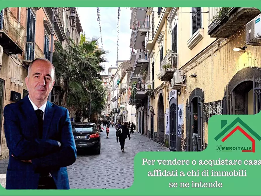 Immagine 1 di Locale commerciale in affitto  in Corso Vittorio Emanuele a Nocera Inferiore