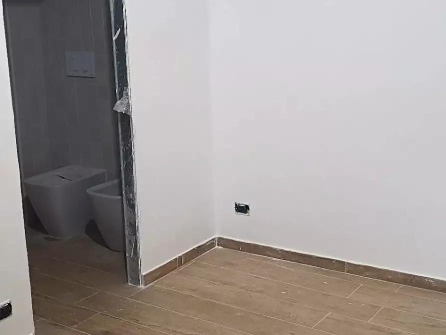 Immagine 8 di Casa indipendente in vendita  in Via Tito Lucrezio Caro 18 a Nocera Inferiore