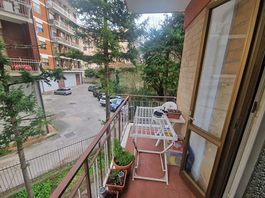 Immagine 7 di Appartamento in vendita  in via degli imbimbo a Avellino