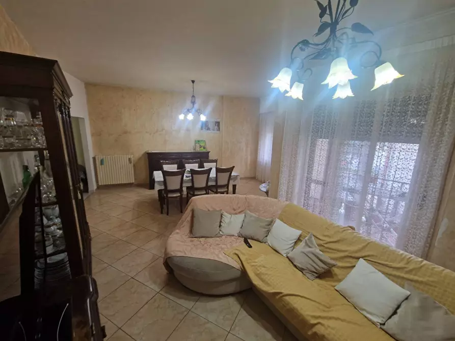 Immagine 15 di Appartamento in vendita  in via degli imbimbo a Avellino