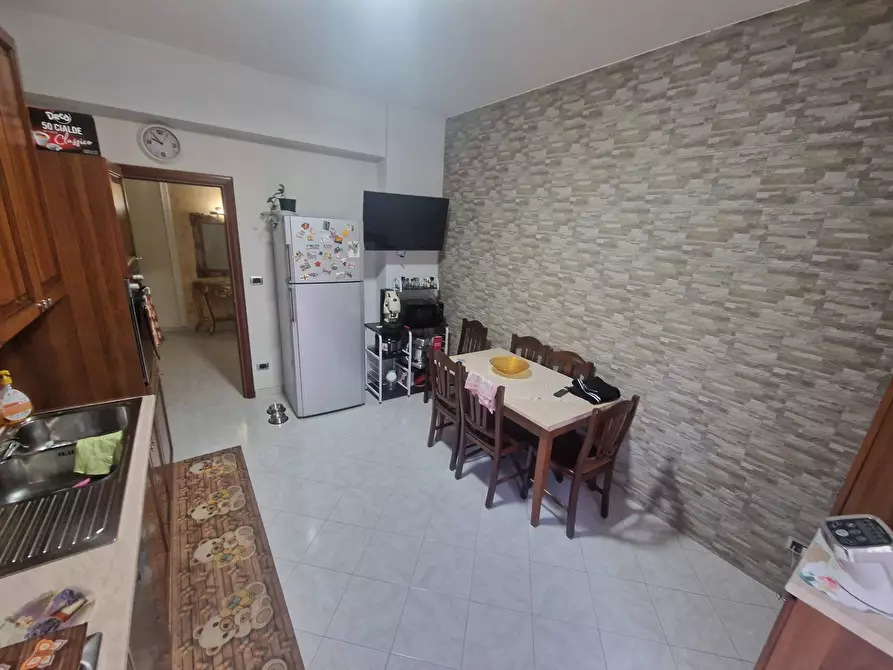 Immagine 25 di Appartamento in vendita  in via degli imbimbo a Avellino