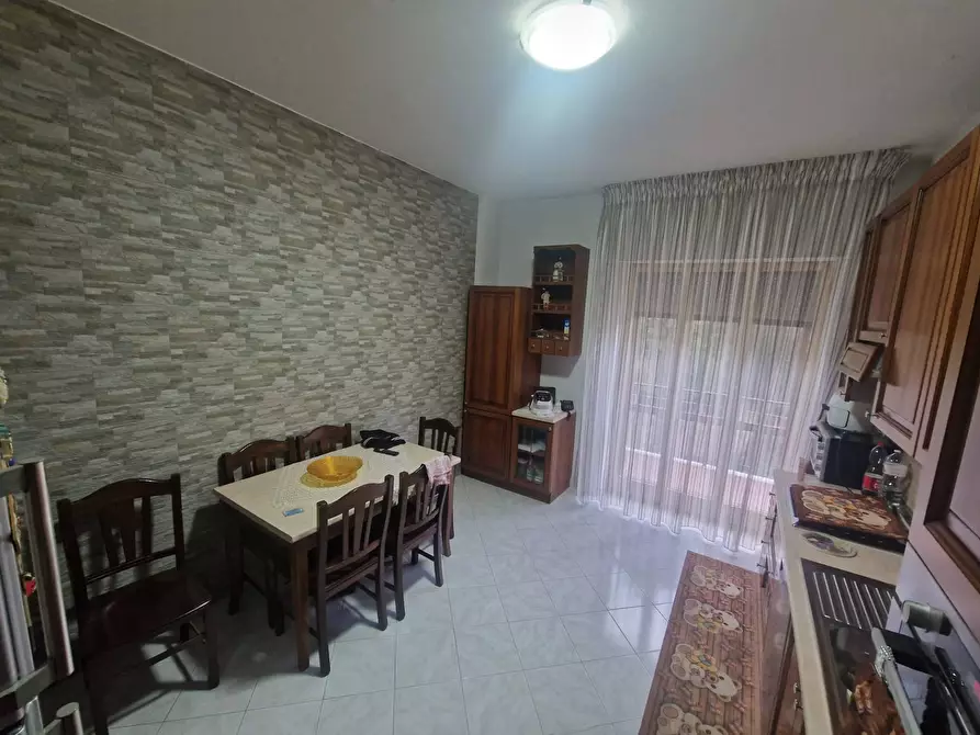 Immagine 29 di Appartamento in vendita  in via degli imbimbo a Avellino