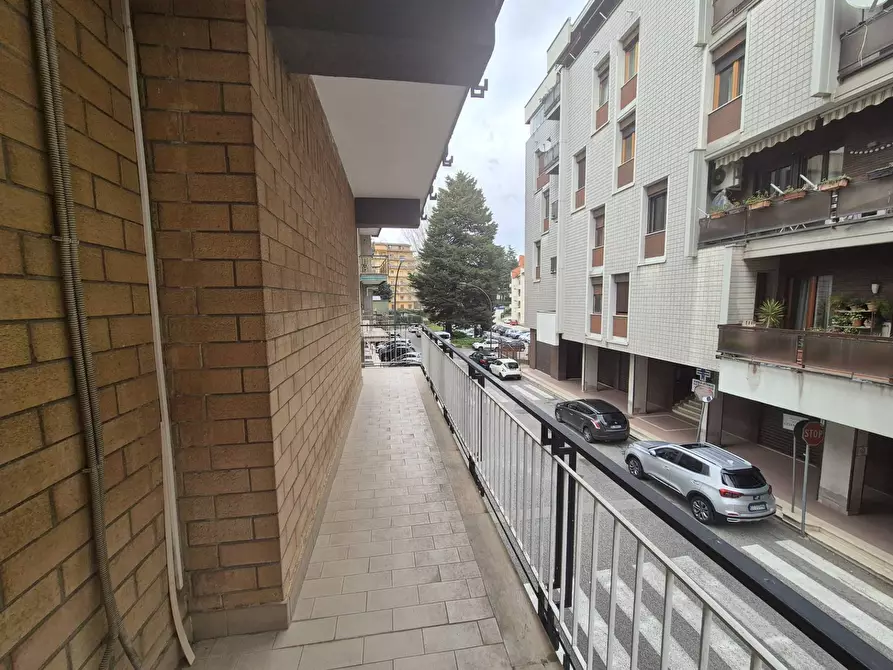 Immagine 2 di Appartamento in vendita  in via cesare uva a Avellino