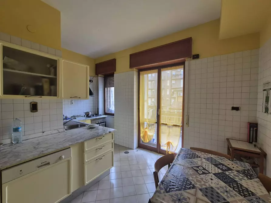 Immagine 16 di Appartamento in vendita  in via cesare uva a Avellino