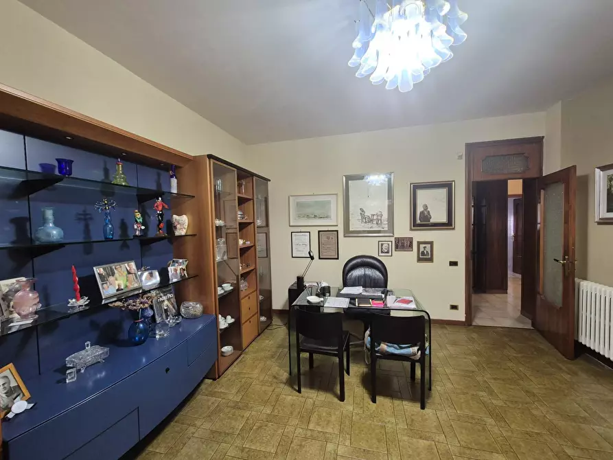 Immagine 22 di Appartamento in vendita  in via cesare uva a Avellino