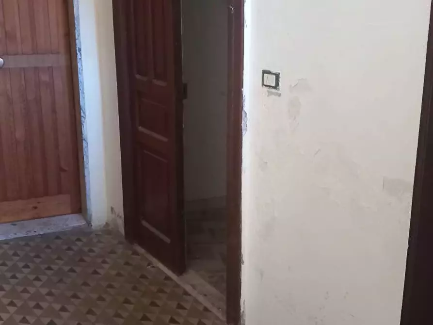 Immagine 11 di Appartamento in vendita  in Via Scalelle a Eboli