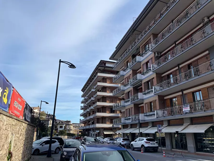 Immagine 3 di Appartamento in vendita  in via giordano a Avellino