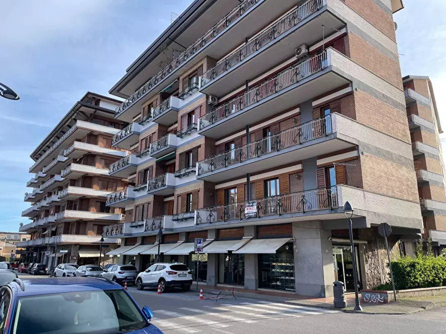 Immagine 4 di Appartamento in vendita  in via giordano a Avellino