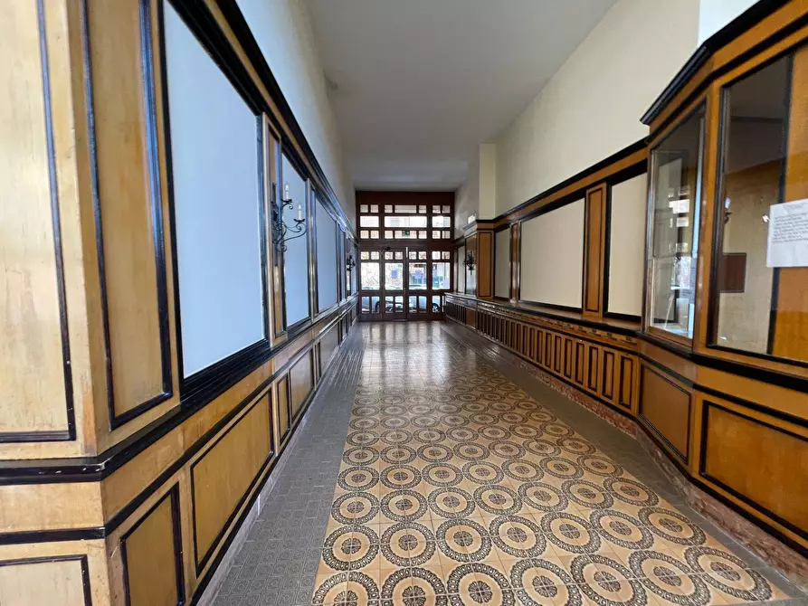 Immagine 7 di Appartamento in vendita  in via giordano a Avellino