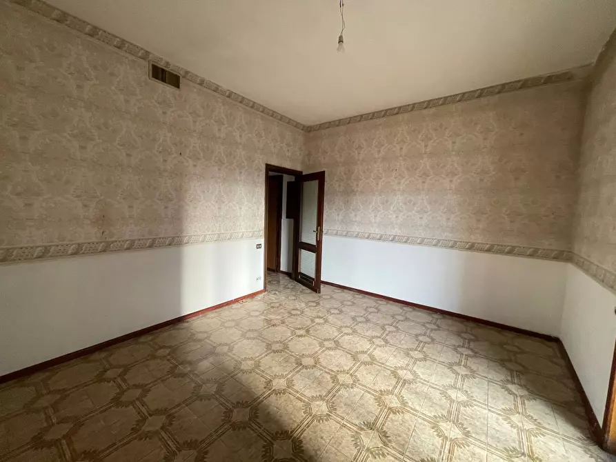 Immagine 30 di Appartamento in vendita  in via giordano a Avellino