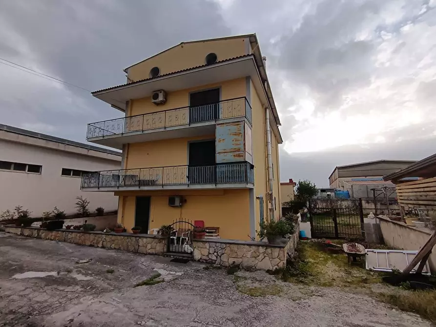 Immagine 2 di Villa in vendita  in Via Madonna di Fatima 33 a Pagani