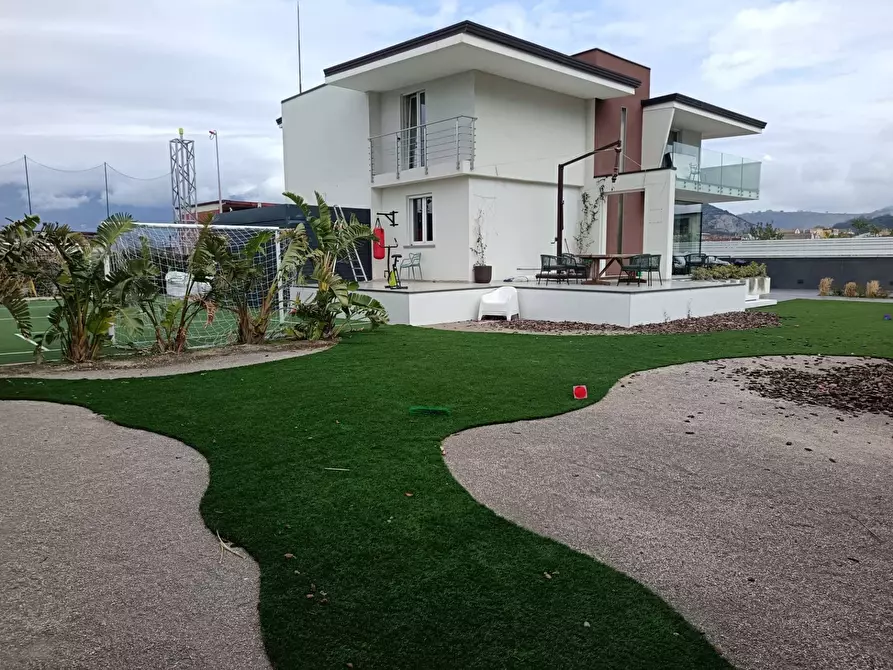 Immagine 2 di Villa in vendita  in Via Fiuminale 26 a Nocera Inferiore