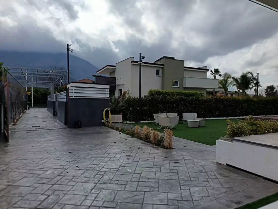 Immagine 5 di Villa in vendita  in Via Fiuminale 26 a Nocera Inferiore