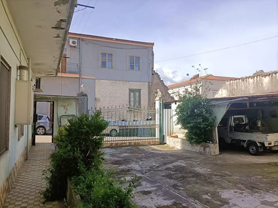 Immagine 11 di Casa indipendente in vendita  in Via Bottiglieri 1 a Roccapiemonte