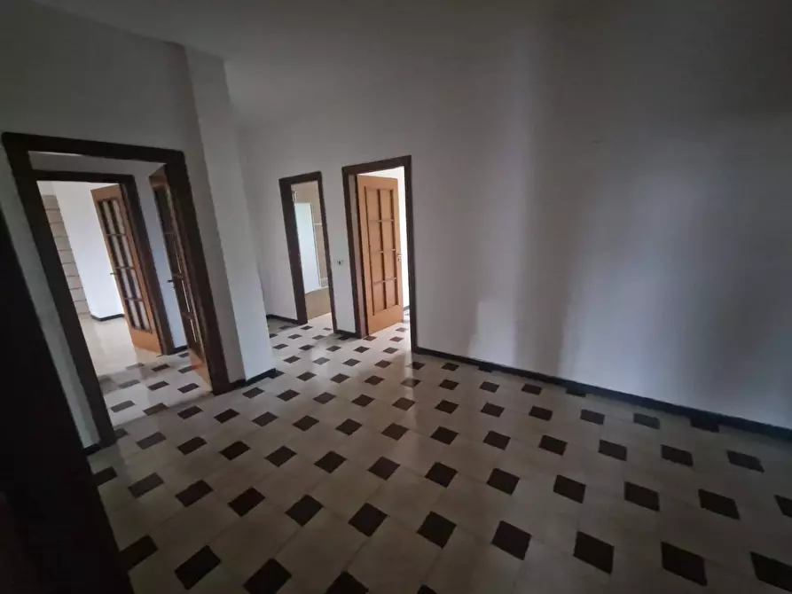 Immagine 10 di Appartamento in vendita  in via rivarano a Aiello Del Sabato