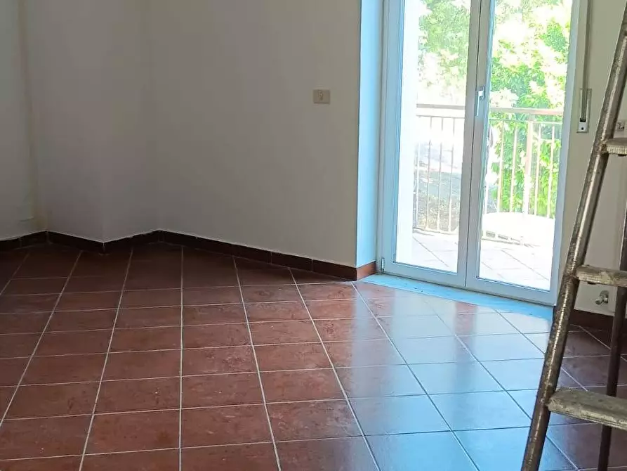 Immagine 5 di Casa indipendente in vendita  in contrada bosco a Capriglia Irpina