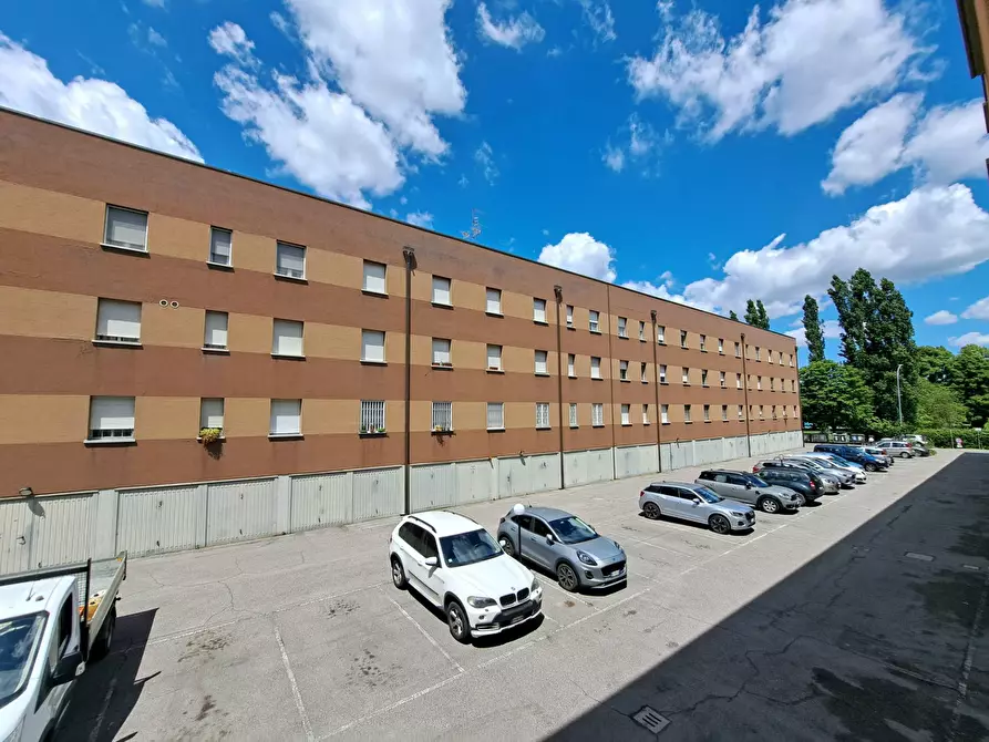 Immagine 26 di Appartamento in affitto  in via Ferrarese 156/10 a Bologna