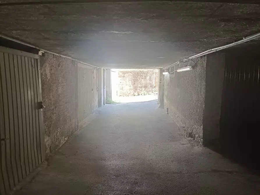 Immagine 11 di Appartamento in vendita  in Via Bottiglieri 9 a Roccapiemonte