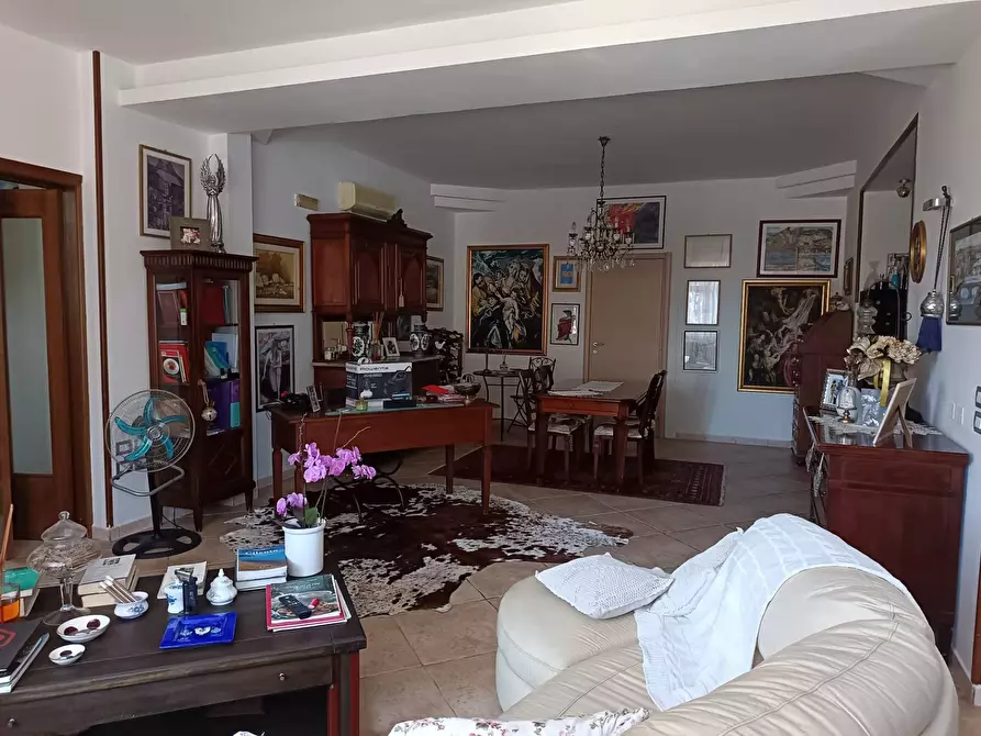 Immagine 18 di Villa in vendita  in via Olpanno 7 a Capaccio Paestum