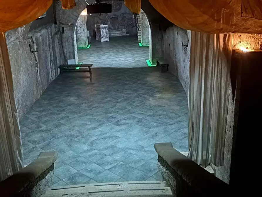 Immagine 17 di Palazzo in vendita  in zona  Cancello S.N.C a Maddaloni