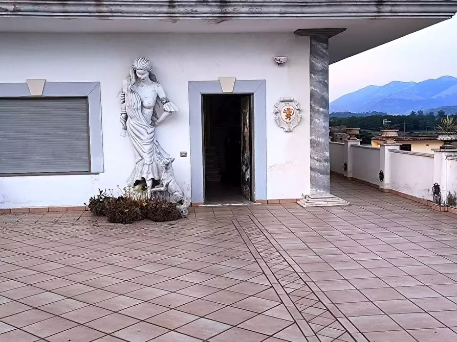 Immagine 23 di Palazzo in vendita  in zona  Cancello S.N.C a Maddaloni