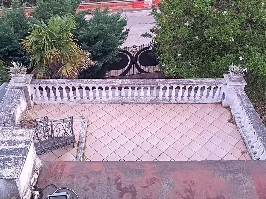 Immagine 25 di Palazzo in vendita  in zona  Cancello S.N.C a Maddaloni