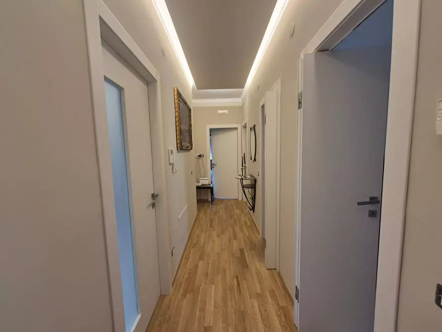 Immagine 22 di Appartamento in vendita  in VIA GIACINTO GRECO 2 a Avellino