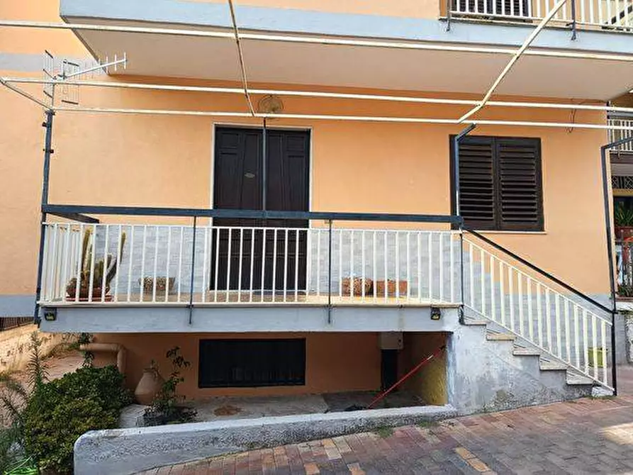 Immagine 2 di Appartamento in vendita  in via ponte Aiello 68 a Angri