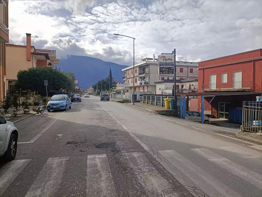 Immagine 6 di Locale commerciale in vendita  in via della Libertà 82 a Roccapiemonte