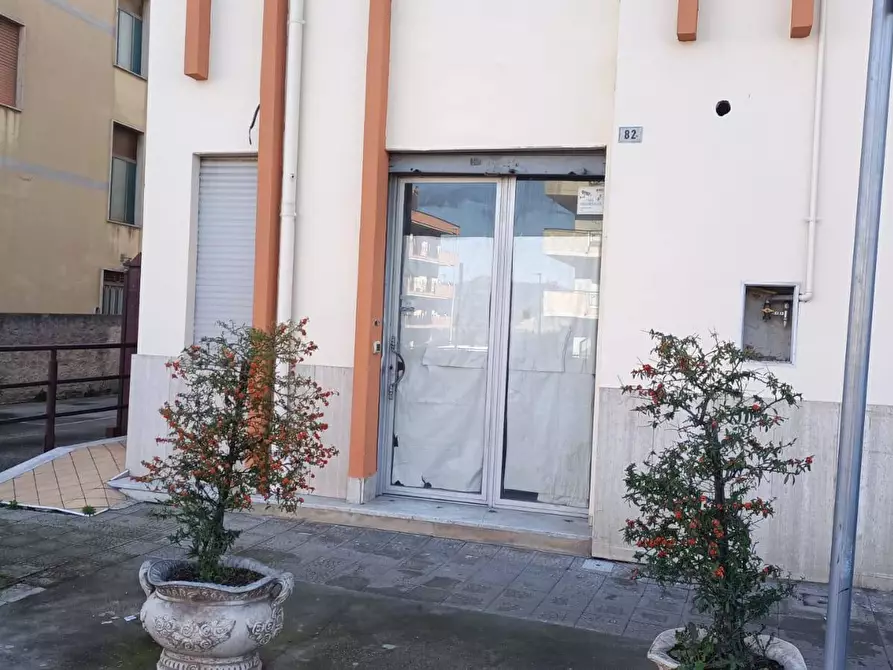 Immagine 7 di Locale commerciale in vendita  in via della Libertà 82 a Roccapiemonte