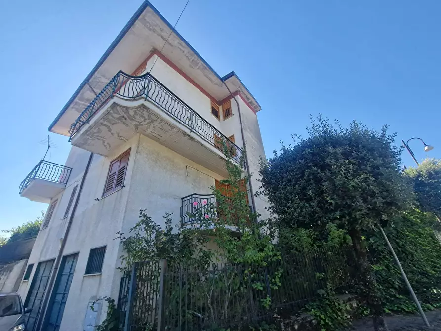 Immagine 28 di Villa in vendita  in via tenente nicola vitale 9 a San Michele Di Serino