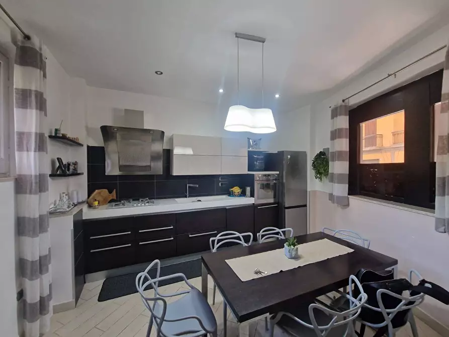 Immagine 3 di Appartamento in vendita  in via luigi amabile a Avellino