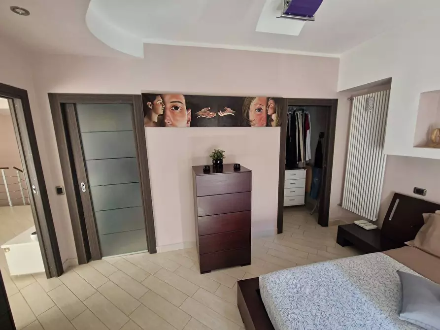 Immagine 11 di Appartamento in vendita  in via luigi amabile a Avellino