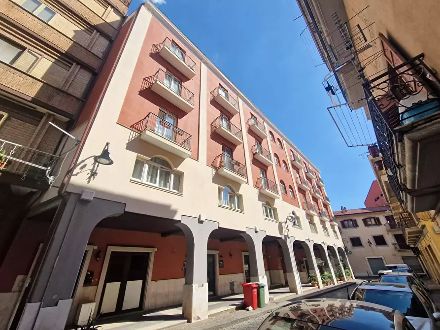 Immagine 19 di Appartamento in vendita  in via luigi amabile a Avellino