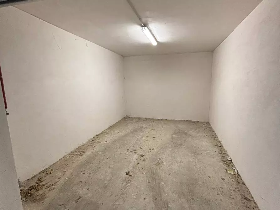 Immagine 7 di Appartamento in vendita  in via pescatori a Avellino