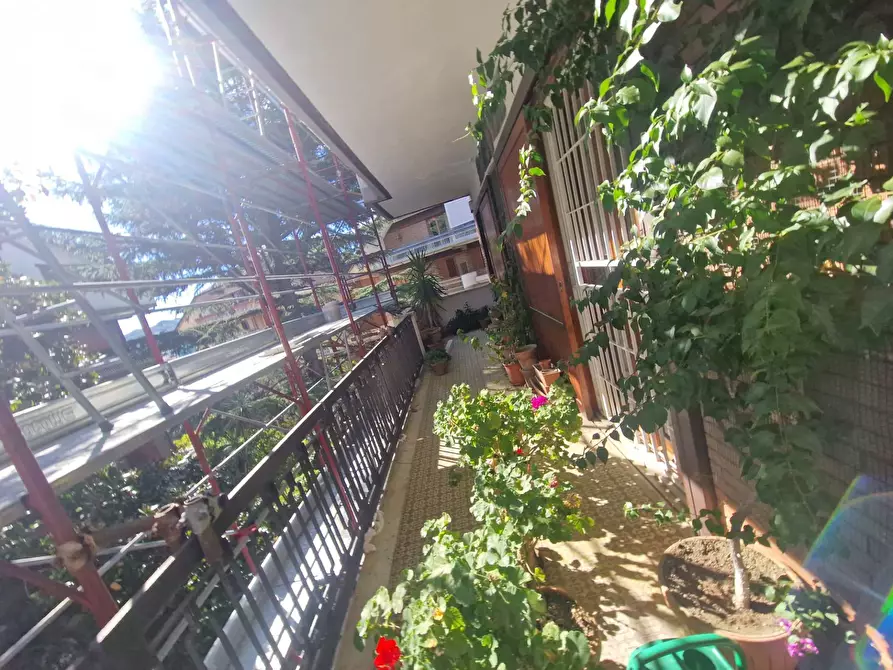 Immagine 30 di Appartamento in vendita  in via tuoro cappuccini a Avellino