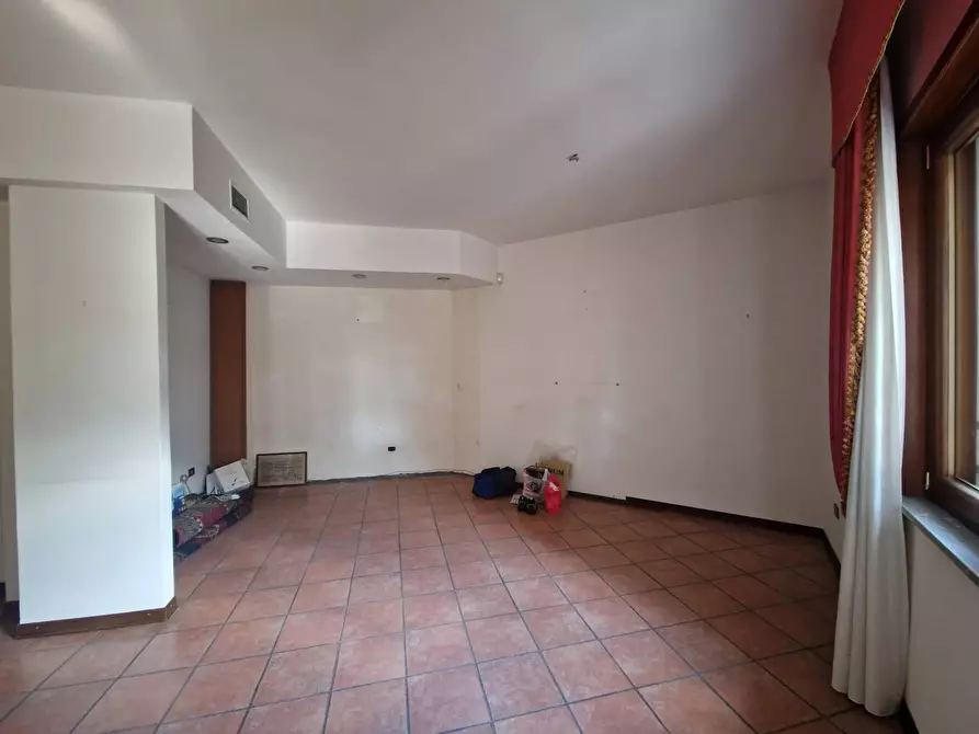 Immagine 36 di Appartamento in vendita  in via tuoro cappuccini a Avellino