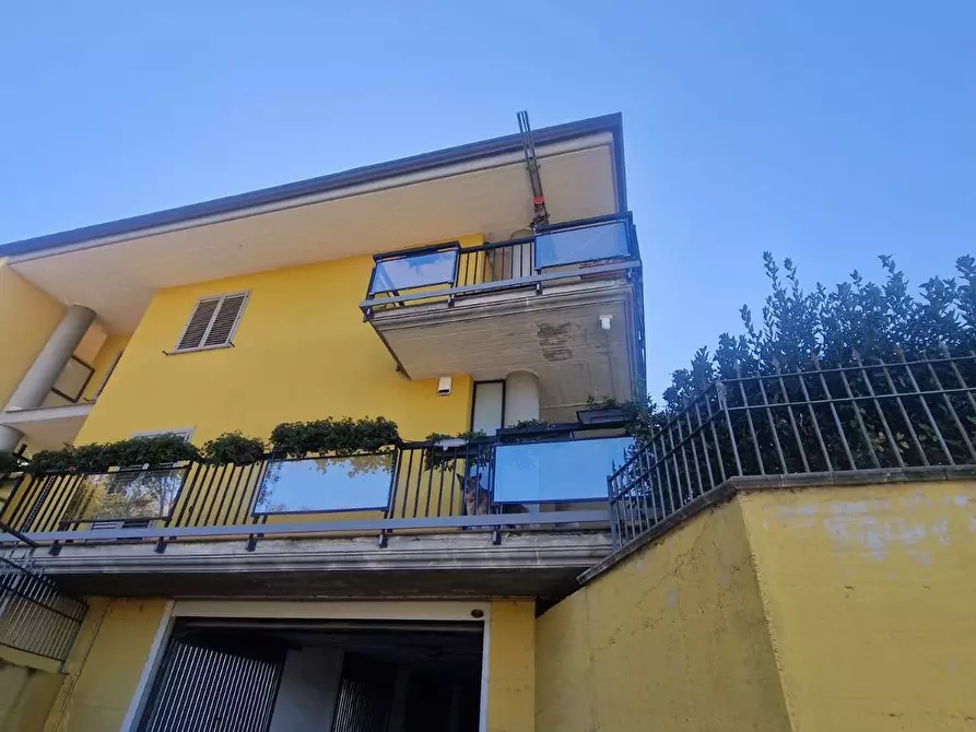 Immagine 50 di Appartamento in vendita  in contrada macchia a Avellino