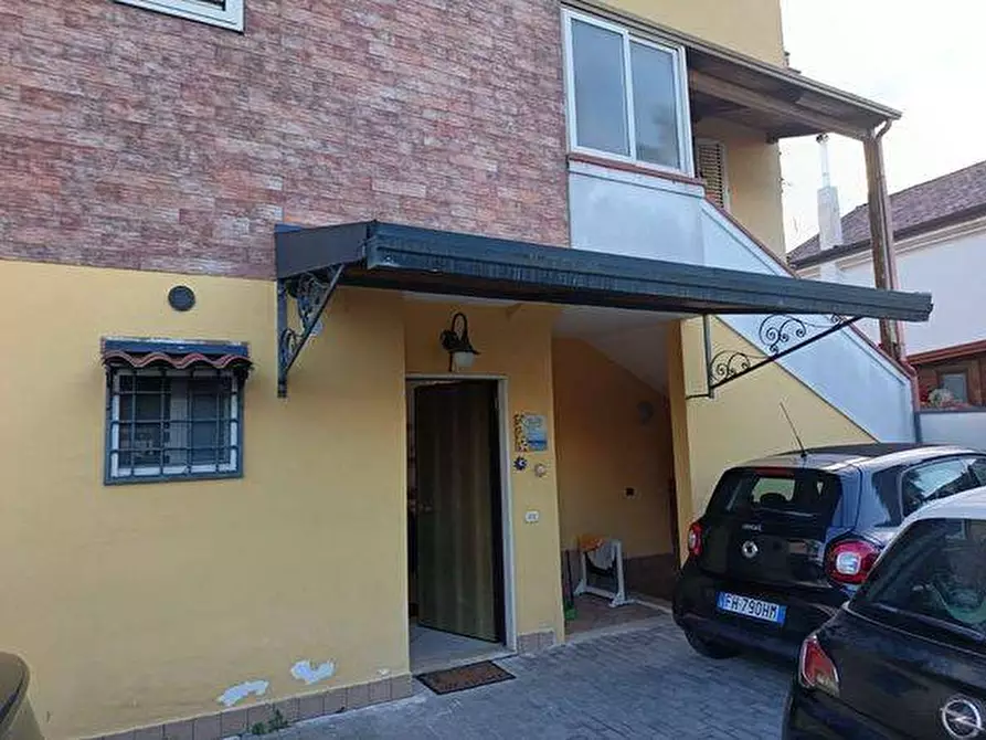 Immagine 2 di Villa in vendita  in Traversa Criscuolo 7 a Pagani
