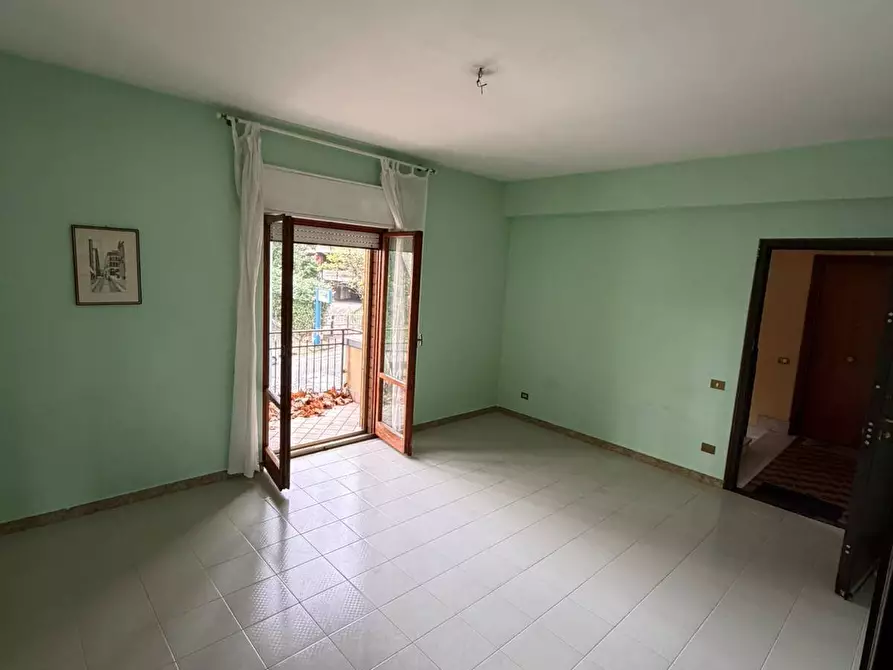 Immagine 3 di Appartamento in vendita  in via alcide de gasperi a Avellino