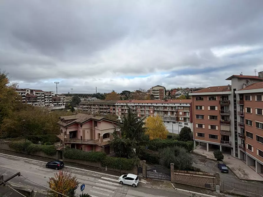 Immagine 7 di Appartamento in vendita  in via alcide de gasperi a Avellino