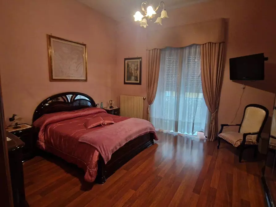 Immagine 2 di Appartamento in vendita  in Via F. Solimena 36 a Nocera Inferiore